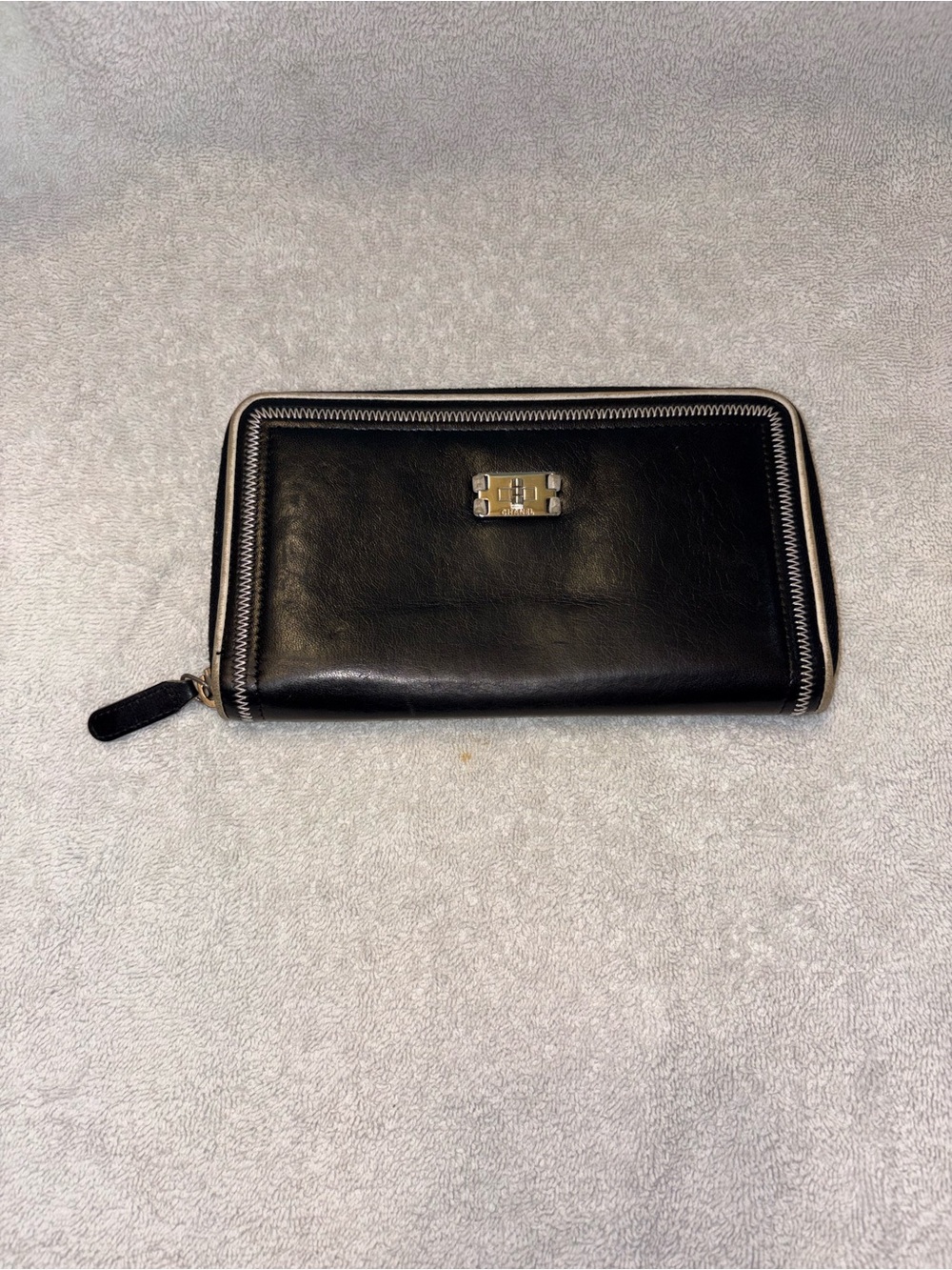 Chanel Black Leather Zip-Around Women’s Wallet Authentic